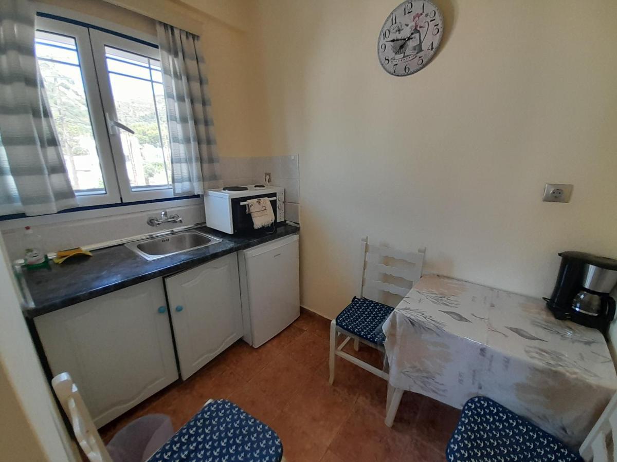 Studios Eftichia Apartment *